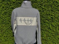 Jacke mit Anker bestickt